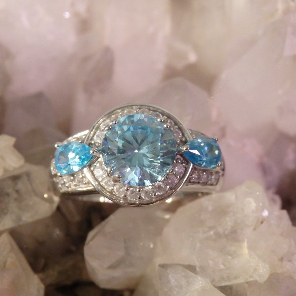 Neon Apatite ring